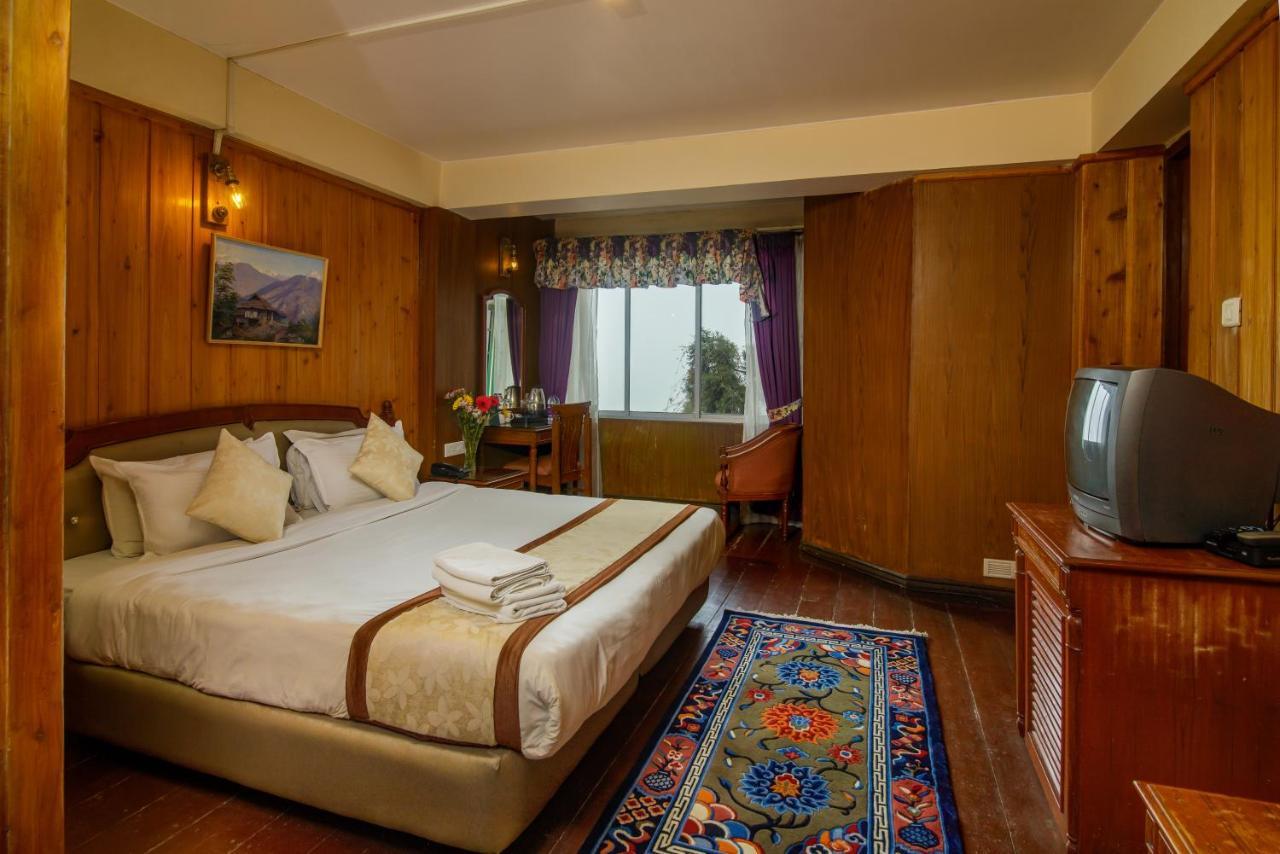 Muscatel Himalayan Resort - 400 Mts From Mall Road Darjeeling  Exterior photo